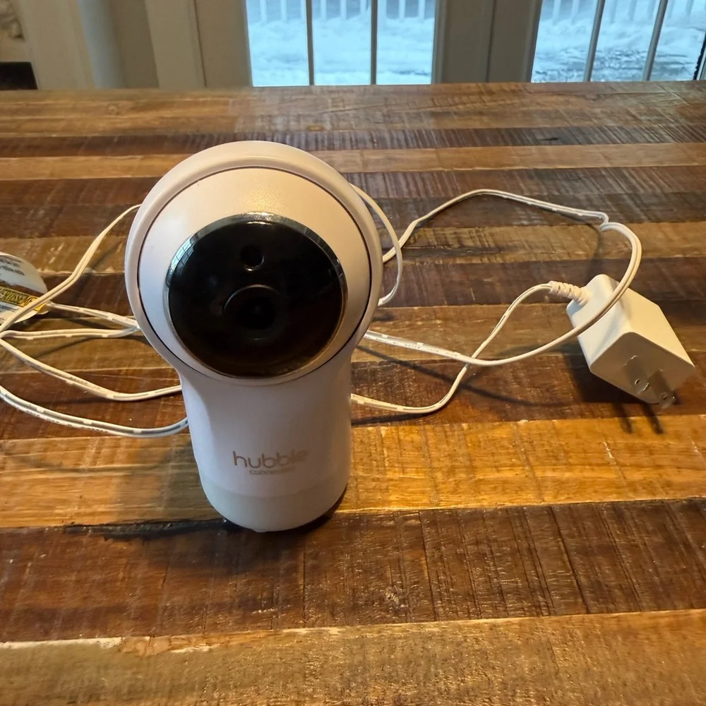 Hubble connected nursery pal glow HD baby monitor Camera with night light